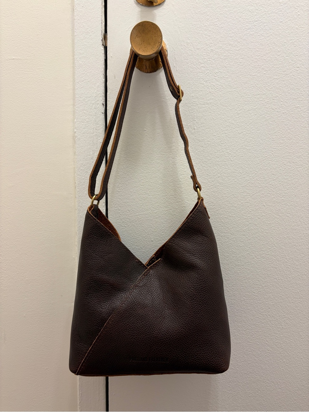 Portland Leather Naomi shoulder bag in cold brew